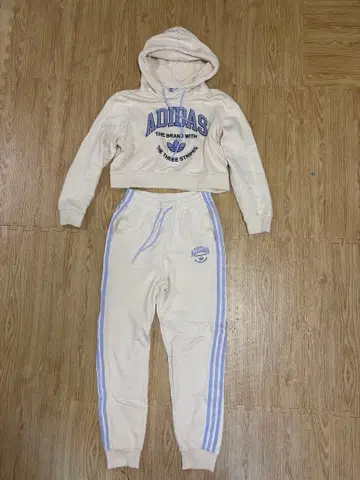 adidas originals 셋업 맨투맨 여성용 화이트