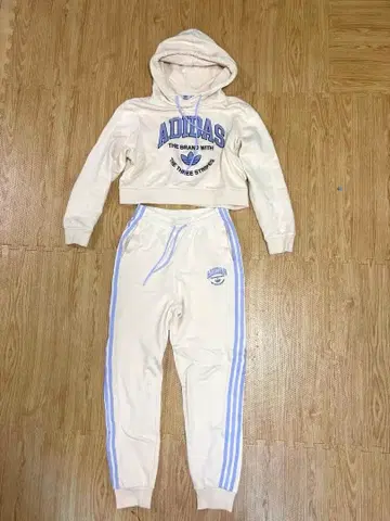 adidas originals 셋업 맨투맨 여성용 화이트