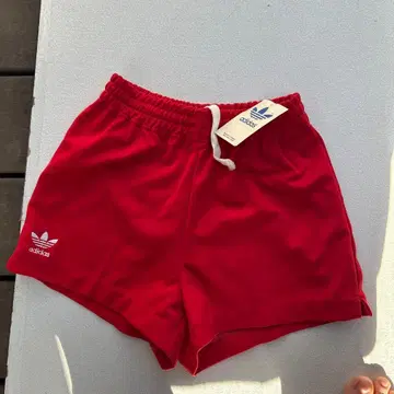 adidas 레드 숏팬츠 사이즈 0