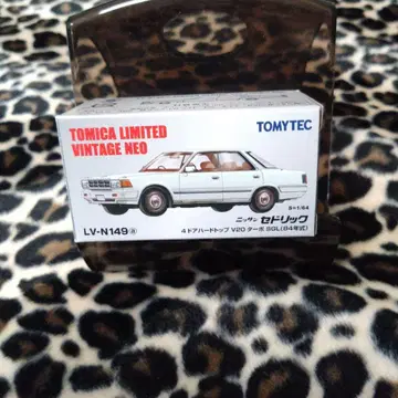 토미카 리미티드 빈티지 네오 닛산 세드릭 LV-N149a