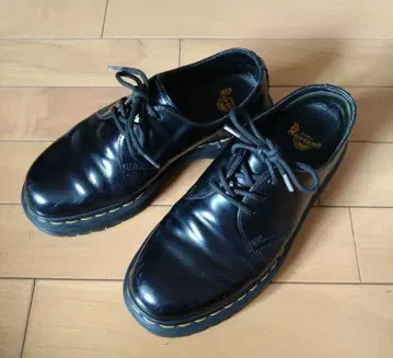 닥터 마틴 블랙 3홀 UK5 24cm~24.5cm