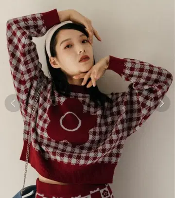 PUBLUX MARY QUANT 데이지 자카드 니트 레드