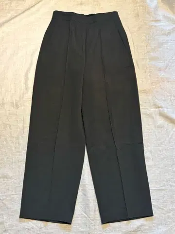 TOMORROWLAND 카키 슬랙스 36