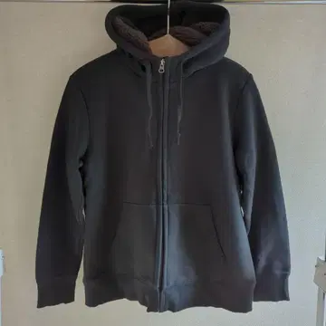 새상품 미착용 UNIQLO 보아 지퍼 후드티 (블랙) 여성용 XL