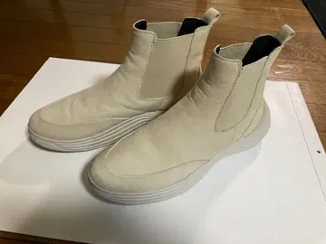 GEOX 베이지 슬립온 부츠 통굽