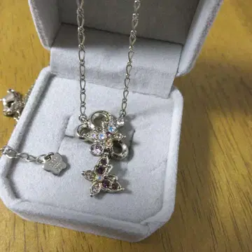 ANNA SUI 나비 모티브 목걸이