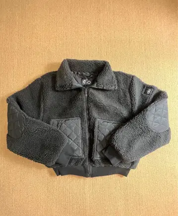 ALO YOGA 신상 블랙 아우터 자켓 S