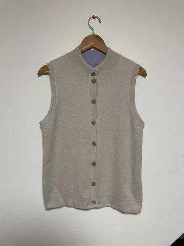 리버서블 니트 베스트 베이지 라벤더