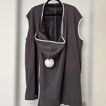 [새상품급] 코니 방한 케이프 민소매 프리 사이즈