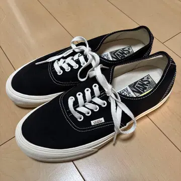 VANS AUTHENTIC VR3CUSH 블랙 스니커즈