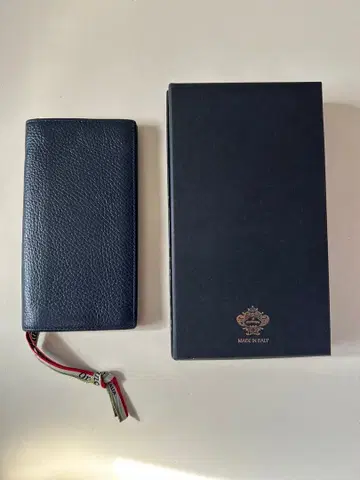 가죽 접이식 지갑 네이비