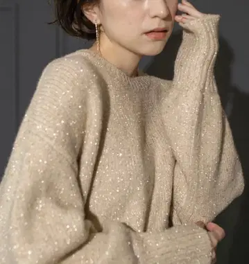 OPAQUE.CLIP 스팽글 라메 미들 게이지 니트 긴팔 베이지
