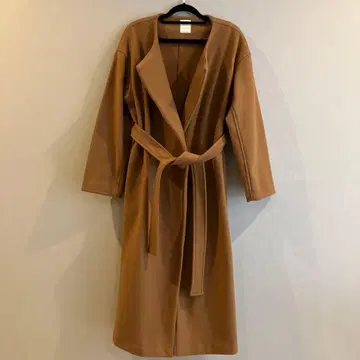 미사용품 Te chichi 벨트 포함 브라운 롱 코트