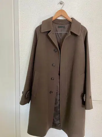 브라운 체스터 코트