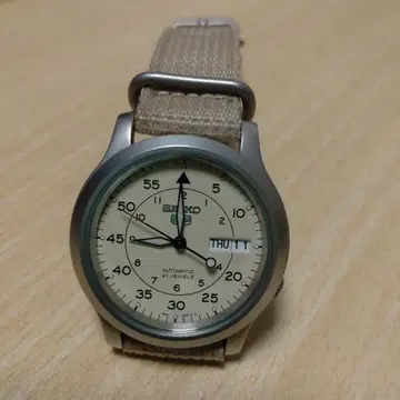 세이코 자동 와인딩 시계 베이지 다이얼