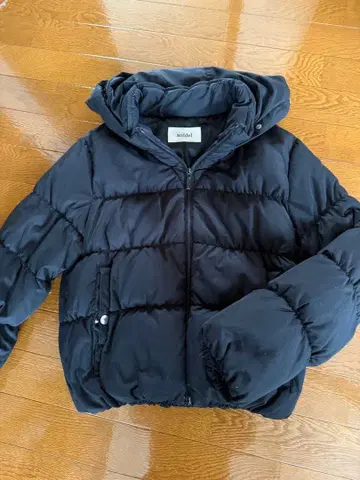 snidel 블랙 후드 부착 다운 자켓