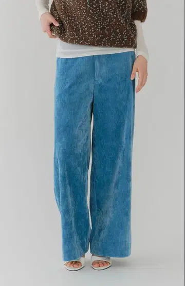 택 포함 새상품 2025AW yori 키 코듀로이 와이드 팬츠