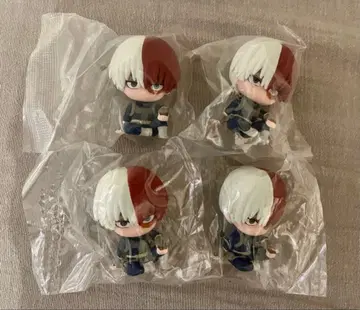 히로아카 토도로키 쇼토 앉아있는 대원 4개 세트