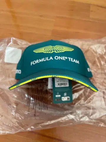 애스턴 마틴 포뮬러 원 팀 캡