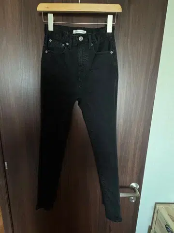 MOUSSY 블랙 스키니 데님