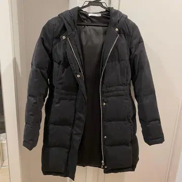 LIP SERVICE 롱 다운 코트 블랙