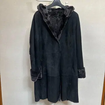 레어 리얼 무스탕 코트 M 사이즈