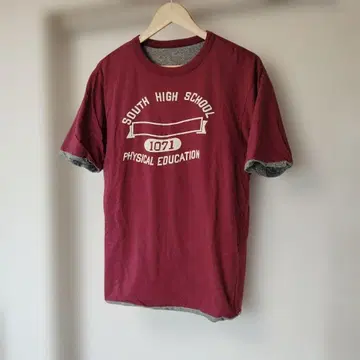 반스아웃피터스 T셔츠 버건디 두꺼운 원단 칼리지 디자인