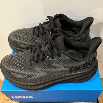 HOKA 블랙 CLIFTON9 WIDE 25.0cm