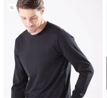 trenta settanta 트세탄타 크루넥 풀오버 블랙