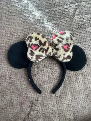 레오파드 무늬 리본 미키 모양 머리띠
