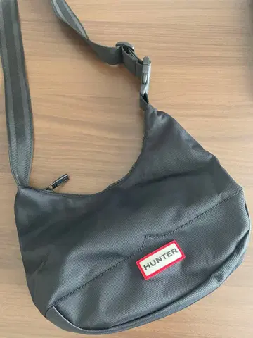 HUNTER 블랙 숄더백