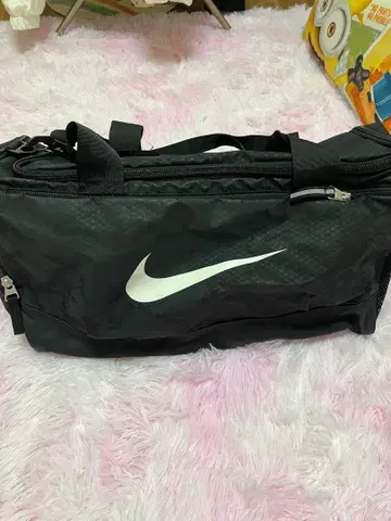 새상품급 Nike 보스턴 백 블랙