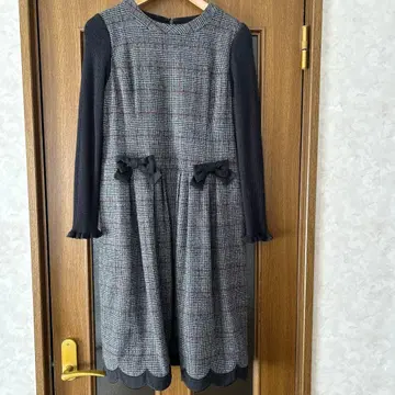 체크 무늬 리본 포함 원피스