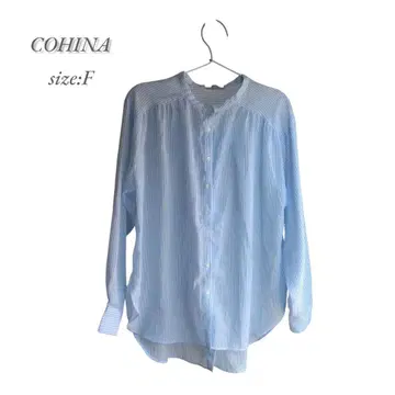 [새상품급] COHINA 백 슬릿 시어 스트라이프 셔츠