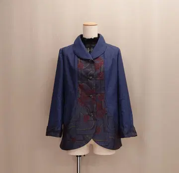 기모노 리메이크 후 스탠드형 둥근 카라 배색 절개 자켓