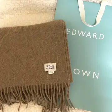 EDWORD 브라운 스톨