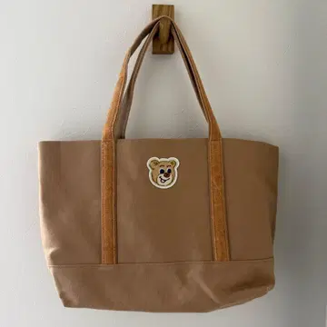 러브러리 페이러 올드 테디 베이지 와펜 토트 대