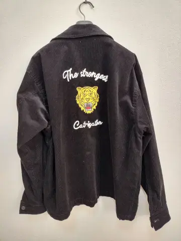 프릭스스토어 코듀로이 자수 집업 자켓