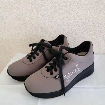 새상품 루코라인 힐 스니커즈 그레이지 36(23cm)