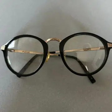 FUDGE SABRE 라운드형 안경 블랙/골드