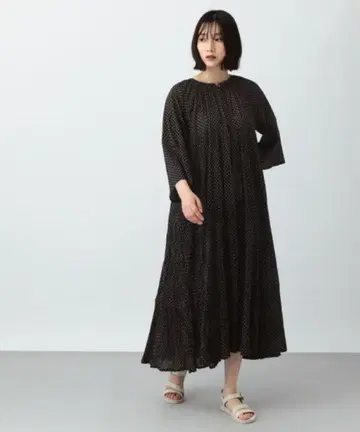 natural by clip 도트 티어드 원피스