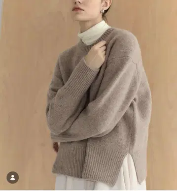 새상품급 YONFA 램스울 크루넥 풀오버 ( feather )
