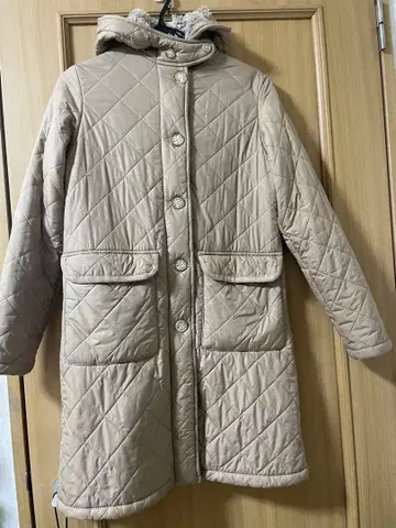 MACKINTOSH-SCOTLAND 베이지 퀼팅 코트