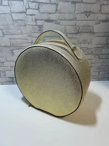 골드 라운드 파티 백 메이크업 파우치 에스티 로더