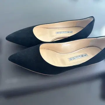 펠리코 블랙 스웨이드 플랫슈즈