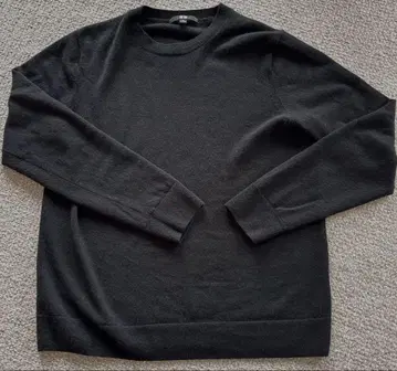 유니클로 캐시미어 100% 크루넥 스웨터 XL 블랙