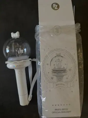 FRUITS ZIPPER OFFICIAL FAN LIGHT 공식 매진