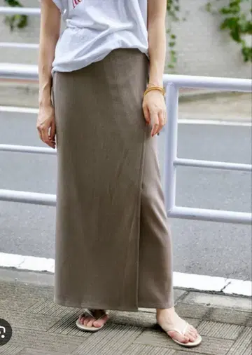 [ SLOBE IENA ] 컷리브 랩스커트