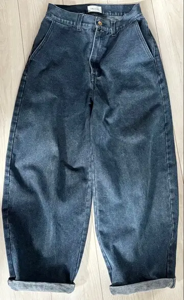 Libra cue 배럴 실루엣 커브 데님 팬츠 사이즈 1