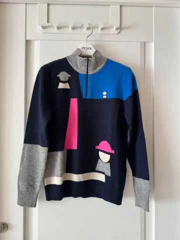 피코네 클럽 스웨터